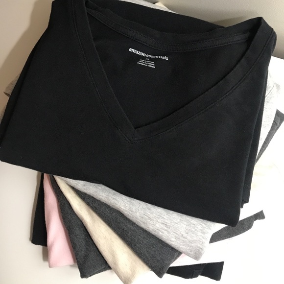 Amazon Essentials V-neck T-shirts Medium Pack of 7 - Picture 1 of 10